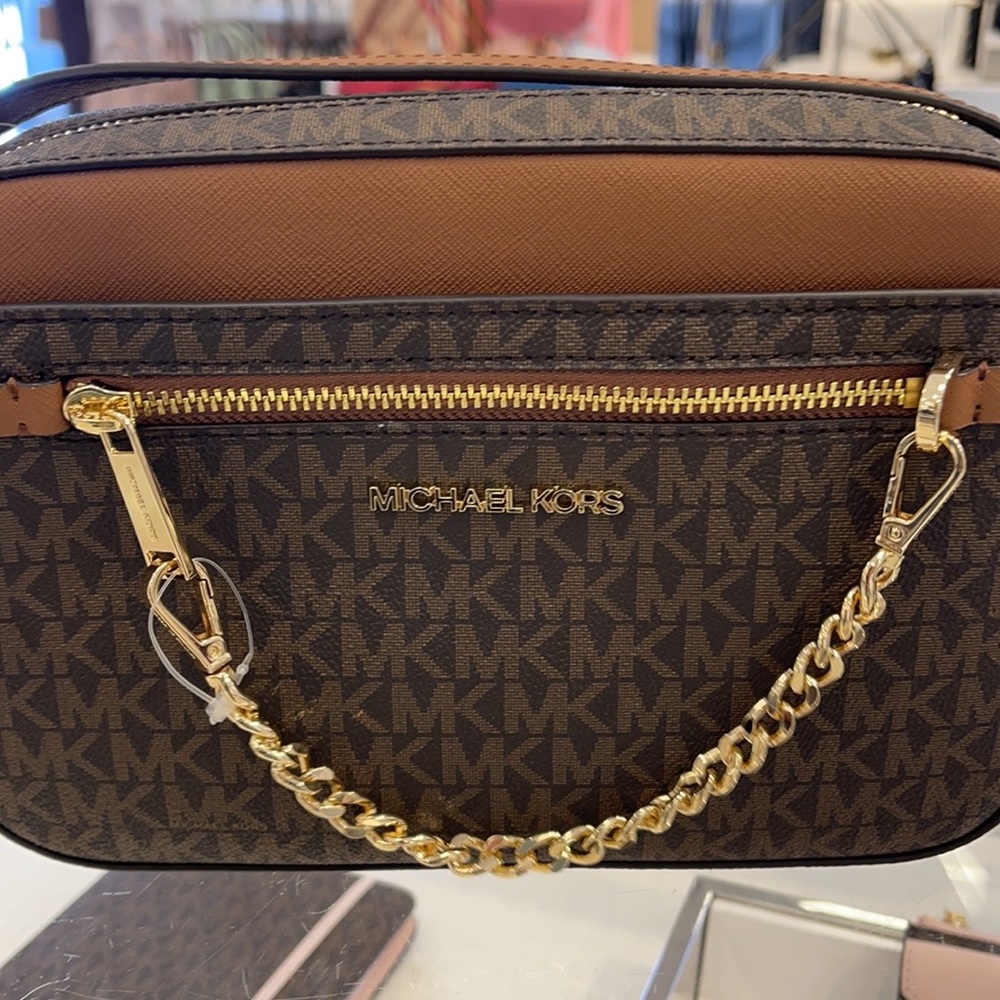 Michael Kors Jet Set Item Large East West Zip Chain MK Signature Crossbody Bag - Picture 16 of 16